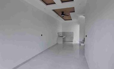 Rumah 2 Lantai Siap Huni di Taman Harapan Baru Bekasi – Cicilan Ringan!