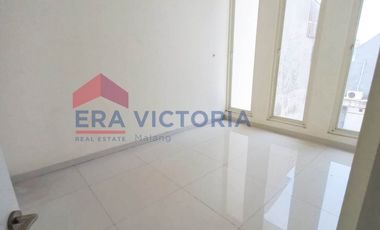 Rumah Lokasi Emas Akses Mobil Kawasan Bisnis & Kuliner Sulfat