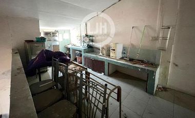 Dijual Ruko 3 Lantai di Pasar Baloi Mas