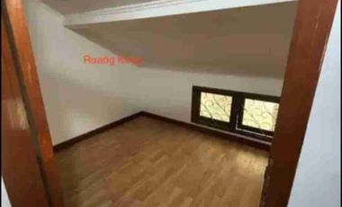 Dijual Rumah Dekat Pasmod BSD Nusaloka Tangsel, Fl