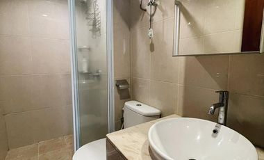 Disewakan Apartemen Permata Hijau Residence 3 Bedrooms Full Furnish