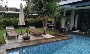 DISEWAKAN RUMAH MEWAH DIKAWASAN KEMANG JAKARTA SELATAN