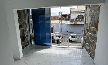 SE ALQUILA SEGUNDO PISO, CASA VEHICULAR