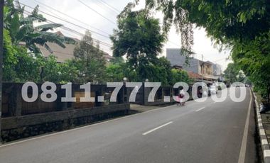 DIJUAL Rumah Mewah ada Kolam Renang Full Furnish di Jakarta Selatan