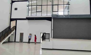 Gudang Ready // 3 lantai plus loading donk