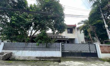 TERMURAH!! RUMAH TUA HITUNG TANAH DALAM KOMPLEK DEKAT UIN