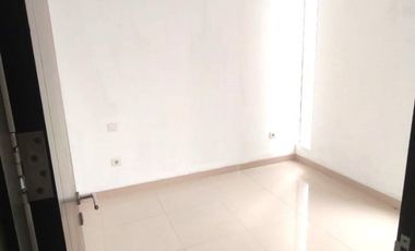 Ruko The Savoy 2lt 6x17 102m JGC Jakarta Garden City Cakung