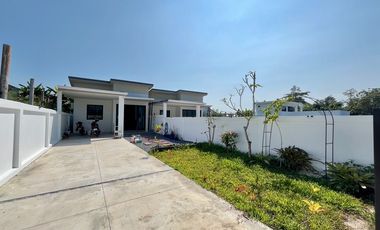 House for Sale (Fully Furnished) & 2-Bedroom, 2-Bathroom Rental Home in Ao Nang