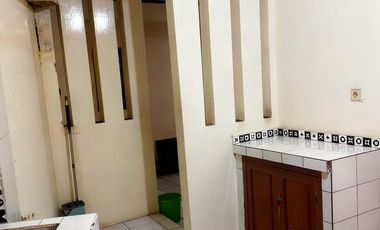 DI SEWAKAN DI KONTRAK RUMAH SIAP HUNI DEKAT GRIYA ANTAPANI  BANDUNG