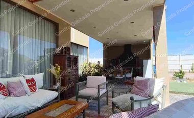 Arriendo Bella Casa, Barrio Residencial de Chamonate . Copiapó.