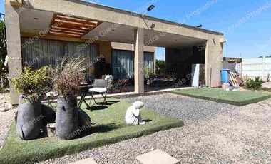 Arriendo Bella Casa, Barrio Residencial de Chamonate . Copiapó.