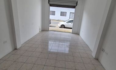 Local Comercial en Alquiler en la Alborada, Planta Baja, 1 Baño, Norte de Guayaquil
