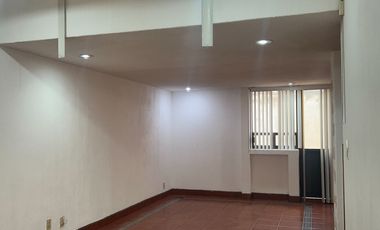 LINDA CASA EN ECHEGARAY