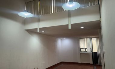 LINDA CASA EN ECHEGARAY