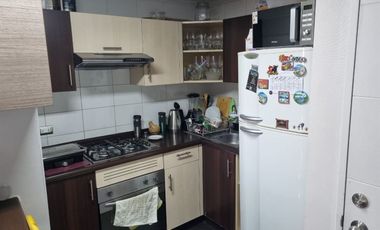 Arriendo depto de 2Hab 1 B a salida de Metro estación Lourdes disponible desde 1 fe febrero 2026