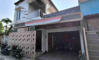 rumah 2 lantai furnish tinggal masuk dekat tol solo