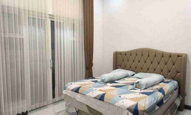 rumah 2 lantai furnish tinggal masuk dekat tol solo