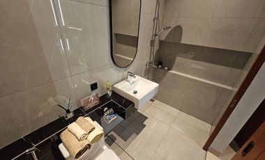 DIJUAL RUMAH MEWAH DALAM PERUMAHAN ONE GATE 5 MENIT SAJA KE MALIOBORO KOTA JOGJA