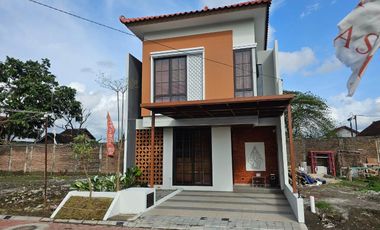 DIJUAL RUMAH MEWAH DALAM PERUMAHAN ONE GATE 5 MENIT SAJA KE MALIOBORO KOTA JOGJA