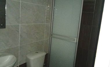 VENDO CASA EN EL BARRIO PRADOS DEL NORTE FLORENCIA
