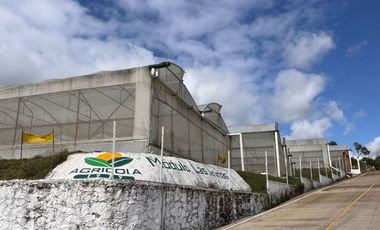 Terreno con Invernaderos · Infraestructura Lista para Operar