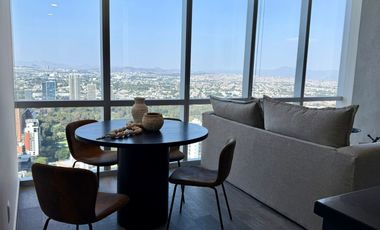 Se renta loft amueblado en Country Club