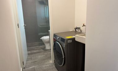 Se renta loft amueblado en Country Club