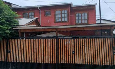 Se Vende amplia y linda casa en la comuna de El Bosque