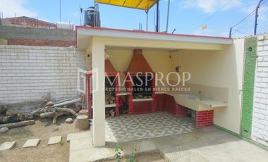 CASA AMPLIA EN ALQUILER CON ALTA CAPACIDAD DE USO – URB. SANTA ELENA