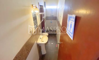 CASA AMPLIA EN ALQUILER CON ALTA CAPACIDAD DE USO – URB. SANTA ELENA