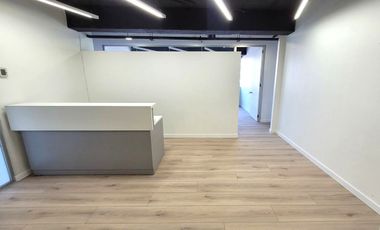 LADO METRO EL GOLF / AV. APOQUINDO