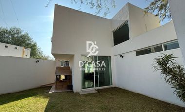 SE VENDE CASA EN RIBERAS DEL CAMPESTRE