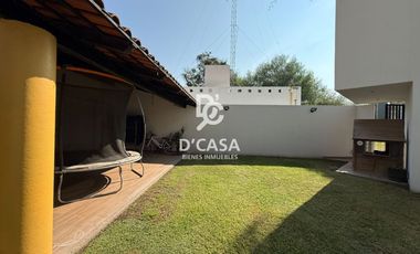 SE VENDE CASA EN RIBERAS DEL CAMPESTRE