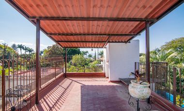 Recientemente renovada, en el corazon de Ajijic!