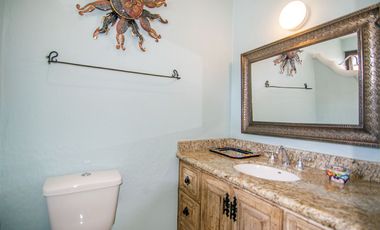 Recientemente renovada, en el corazon de Ajijic!