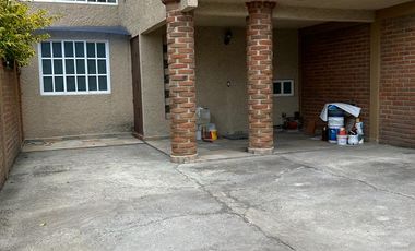 VENTA  CASA ATRÁS GALERIAS PERINORTE, HACIENDA DERRAMADERO, CUAUTITLAN IZCALLI