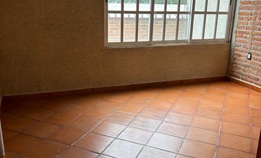 VENTA  CASA ATRÁS GALERIAS PERINORTE, HACIENDA DERRAMADERO, CUAUTITLAN IZCALLI