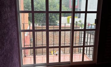 VENTA  CASA ATRÁS GALERIAS PERINORTE, HACIENDA DERRAMADERO, CUAUTITLAN IZCALLI