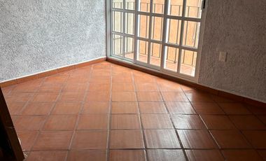 VENTA  CASA ATRÁS GALERIAS PERINORTE, HACIENDA DERRAMADERO, CUAUTITLAN IZCALLI