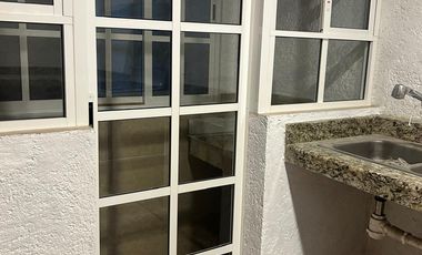 VENTA  CASA ATRÁS GALERIAS PERINORTE, HACIENDA DERRAMADERO, CUAUTITLAN IZCALLI