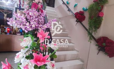 SE VENDE CASA EN EL ROMERAL