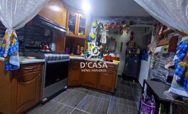 SE VENDE CASA EN EL ROMERAL