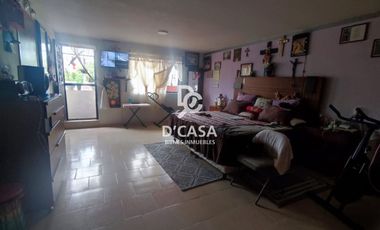 SE VENDE CASA EN EL ROMERAL