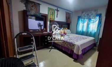 SE VENDE CASA EN EL ROMERAL
