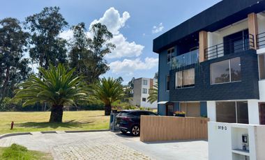 CASA DE VENTA A ESTRENAR EN URBANIZACIÓN, SEGURA Y EXCLUSIVA