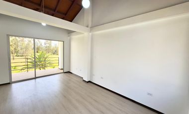 CASA DE VENTA A ESTRENAR EN URBANIZACIÓN, SEGURA Y EXCLUSIVA