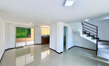 CASA DE VENTA A ESTRENAR EN URBANIZACIÓN, SEGURA Y EXCLUSIVA