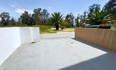 CASA DE VENTA A ESTRENAR EN URBANIZACIÓN, SEGURA Y EXCLUSIVA