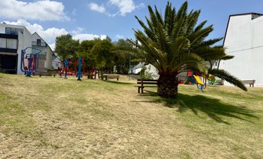 CASA DE VENTA A ESTRENAR EN URBANIZACIÓN, SEGURA Y EXCLUSIVA