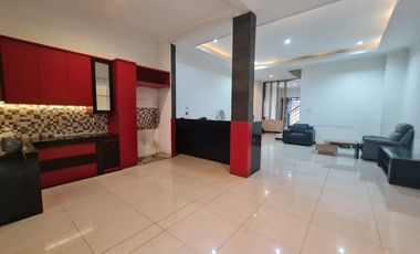 Disewakan Rumah di Mekarwangi Bandung Siap Huni